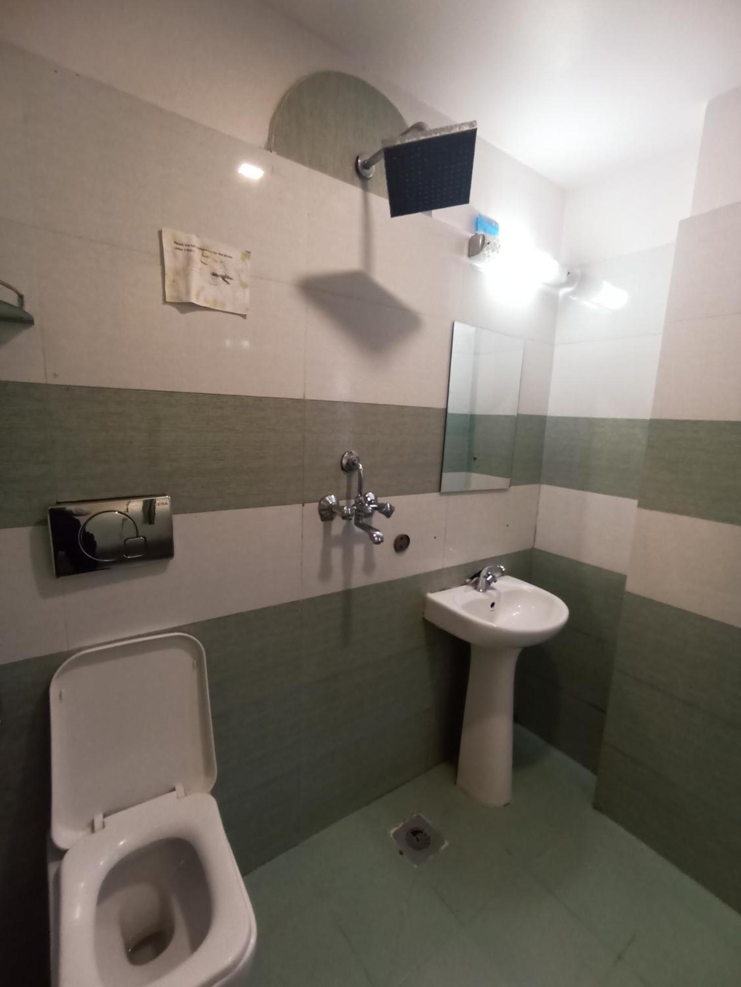 Hotel Prakash International Hetauda Номер фото
