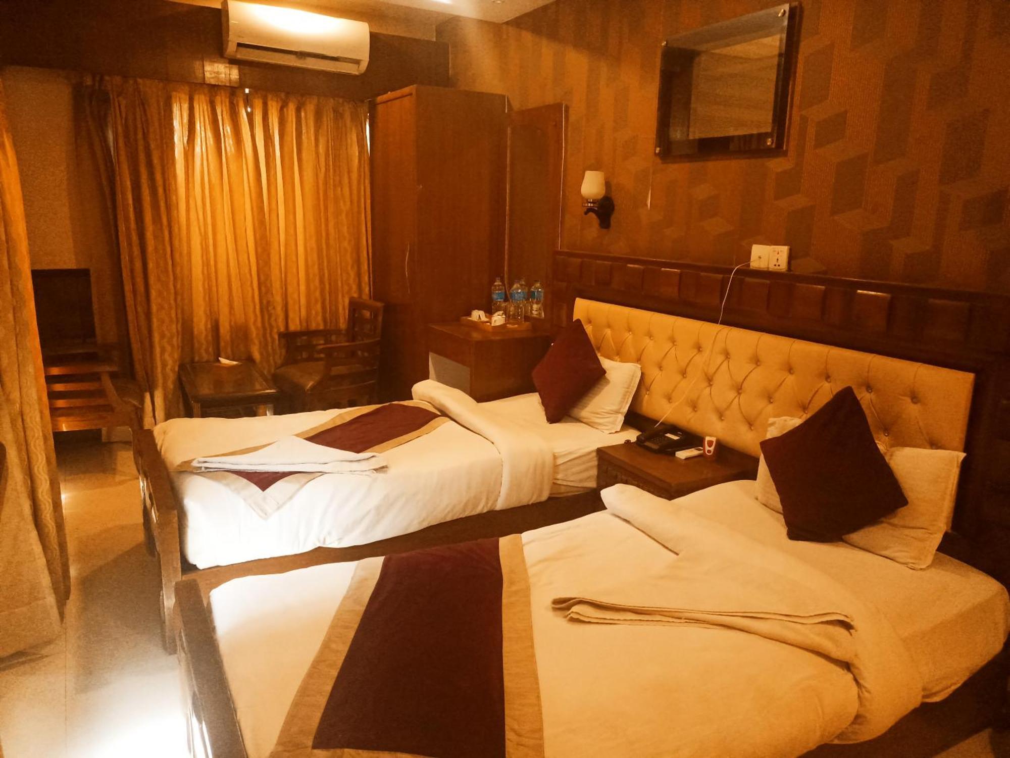 Hotel Prakash International Hetauda Экстерьер фото